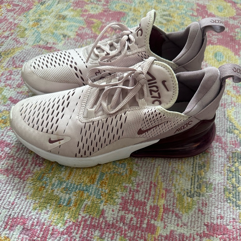 Nike Women's Air Max 270 Pink Sneakers